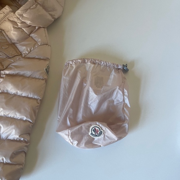 Kids Moncler down jacket with hood - Picture 8 of 9